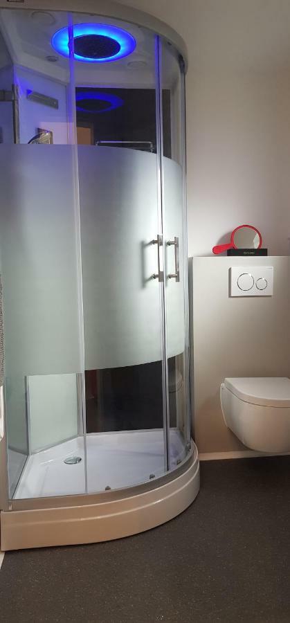 Studio Appartement Speichersdorf Buitenkant foto